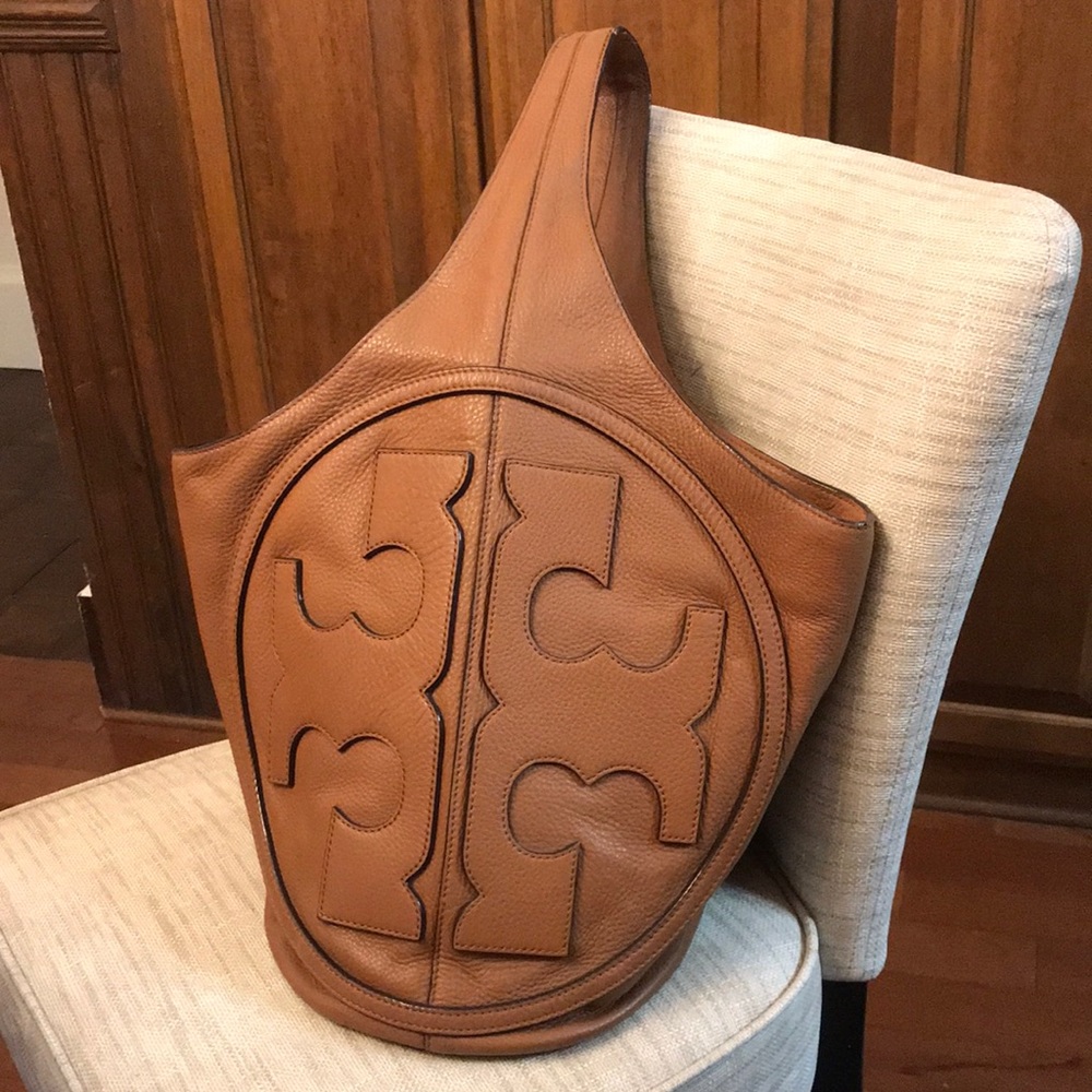 Tory Burch All T hobo